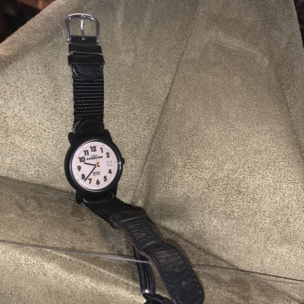 Swiss army Timex‎ Expedition Indiglo WR 50M quartz watch w/date